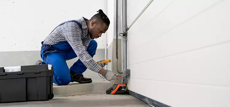 Expert Solutions for Every Garage Lock Need in Beaconsfield, QC